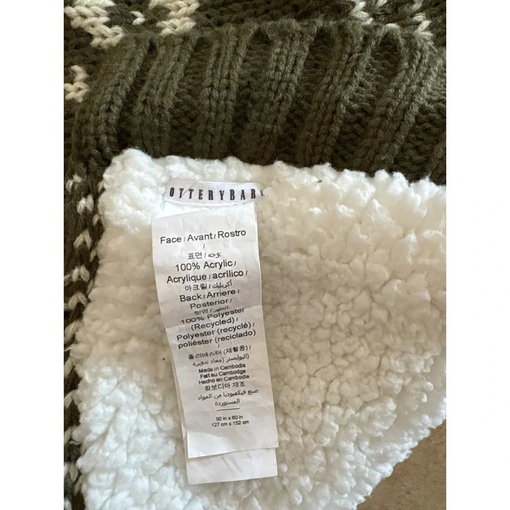 Pottery Barn Fair Isle Snowflake Knit Sherpa Throw Blanket Olive Green 58x44